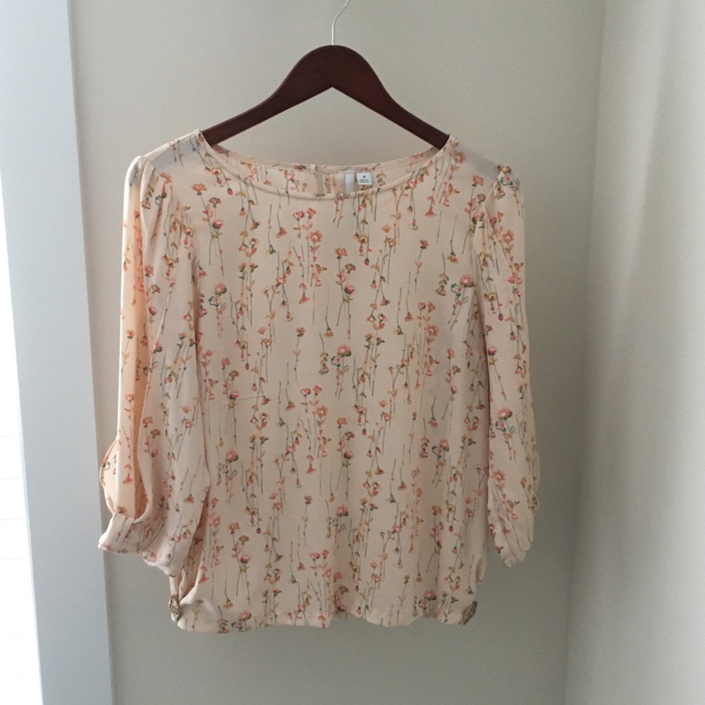 LC Lauren Conrad peach floral print top